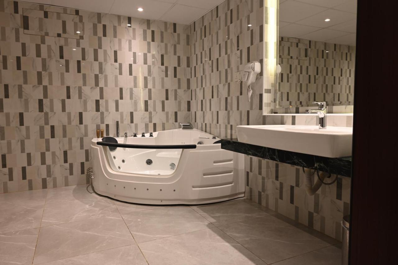 Quiet Dreams - Serviced Apartments King Abdul Aziz Street Branch Джедда Экстерьер фото